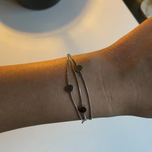 Armband - Rensar mina smycken och känner att detta inte är min stil längre🌟🤍