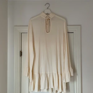 Vit sommar klänning  - Skön sommarklänning  