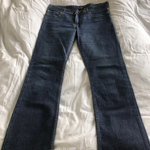 Snygga jeans - Mörkblåa jeans från Ralph lauren. Köpta secondhand men är i väldigt bra skick. 