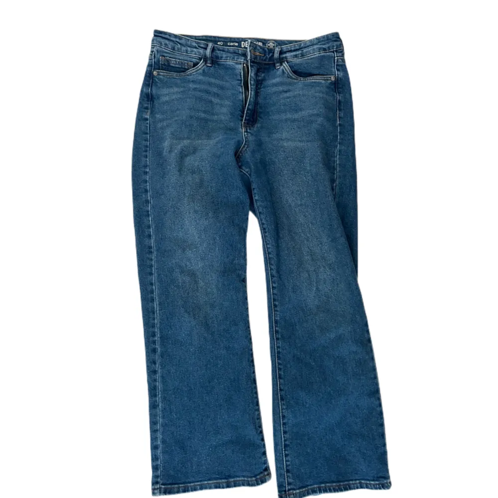 Oanvända mom jeans från Lindex✨. Jeans & Byxor.