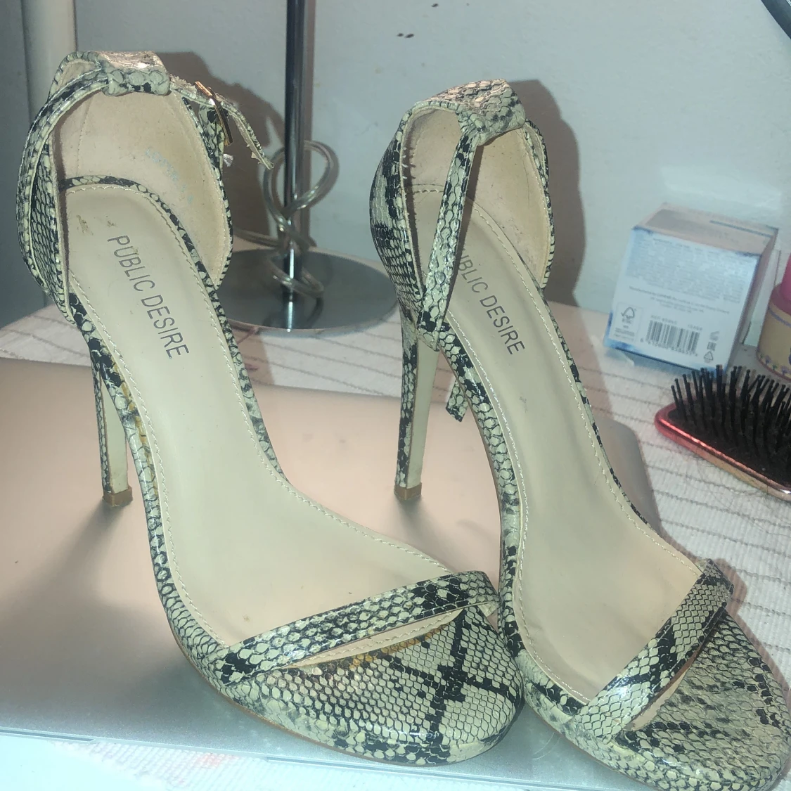 Snygga mönstringa klackar