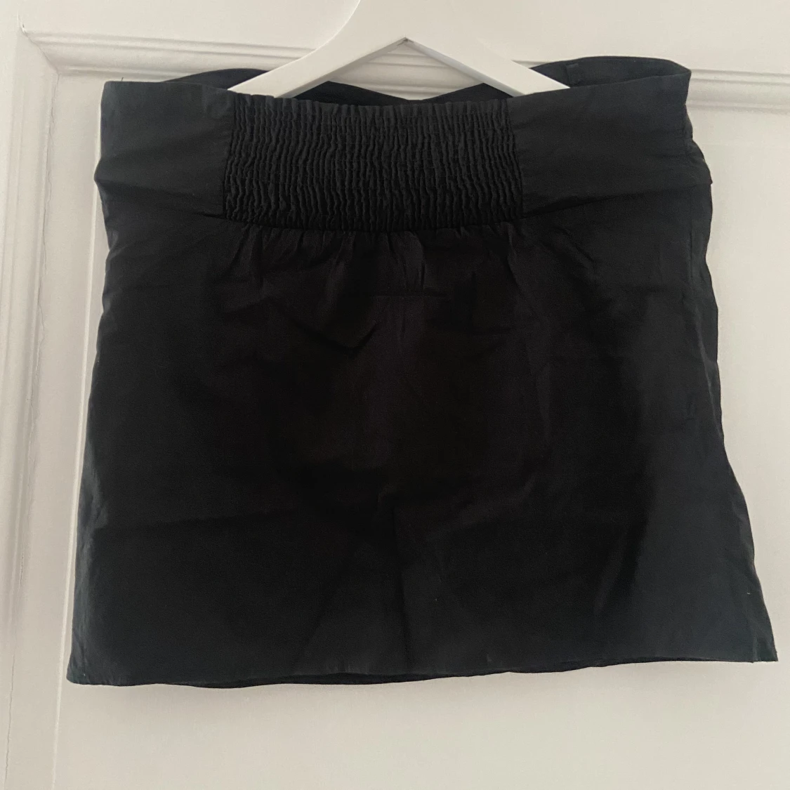 Jätte söt svart vintage axelbandslös topp! - 91