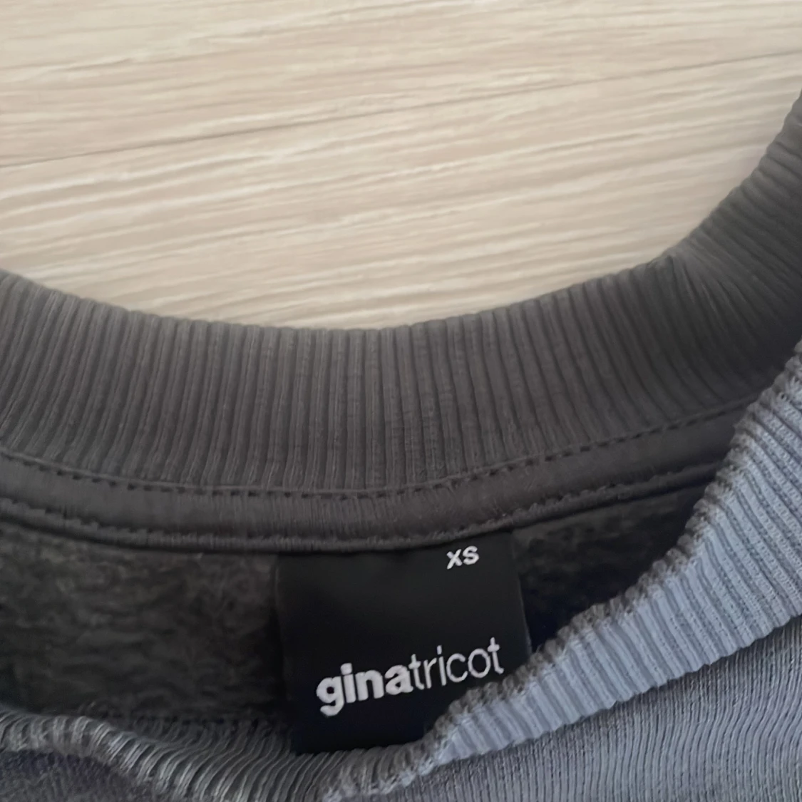 Gina Sweatshirt  - 91