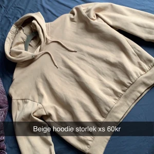 Beige hoodie - Jätte fint skick