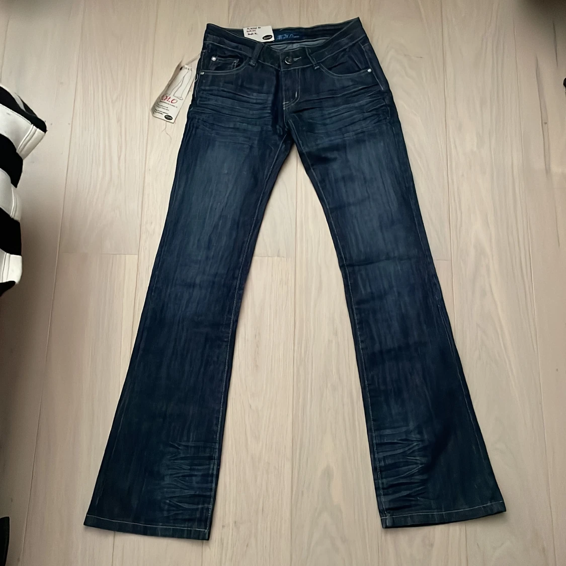 lågmidjade y2k jeans 