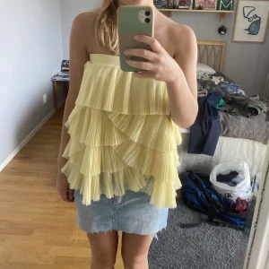 Kjol/topp - Kan användas som både topp och kjol, passar mig som ör 165🥰