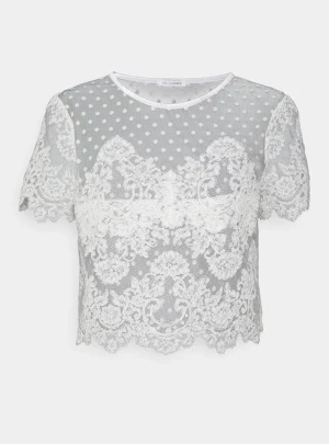 Set ida sjöstedt  - Cropped top och tillhörande kjol från ida sjöstedt. Använt som reservset till mitt bröllop.