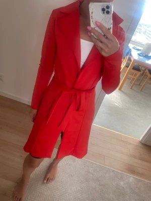 Tunn kappa - Kappa i strk 34