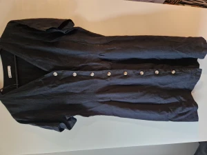 Linneklänning  - Sparsamt använd 