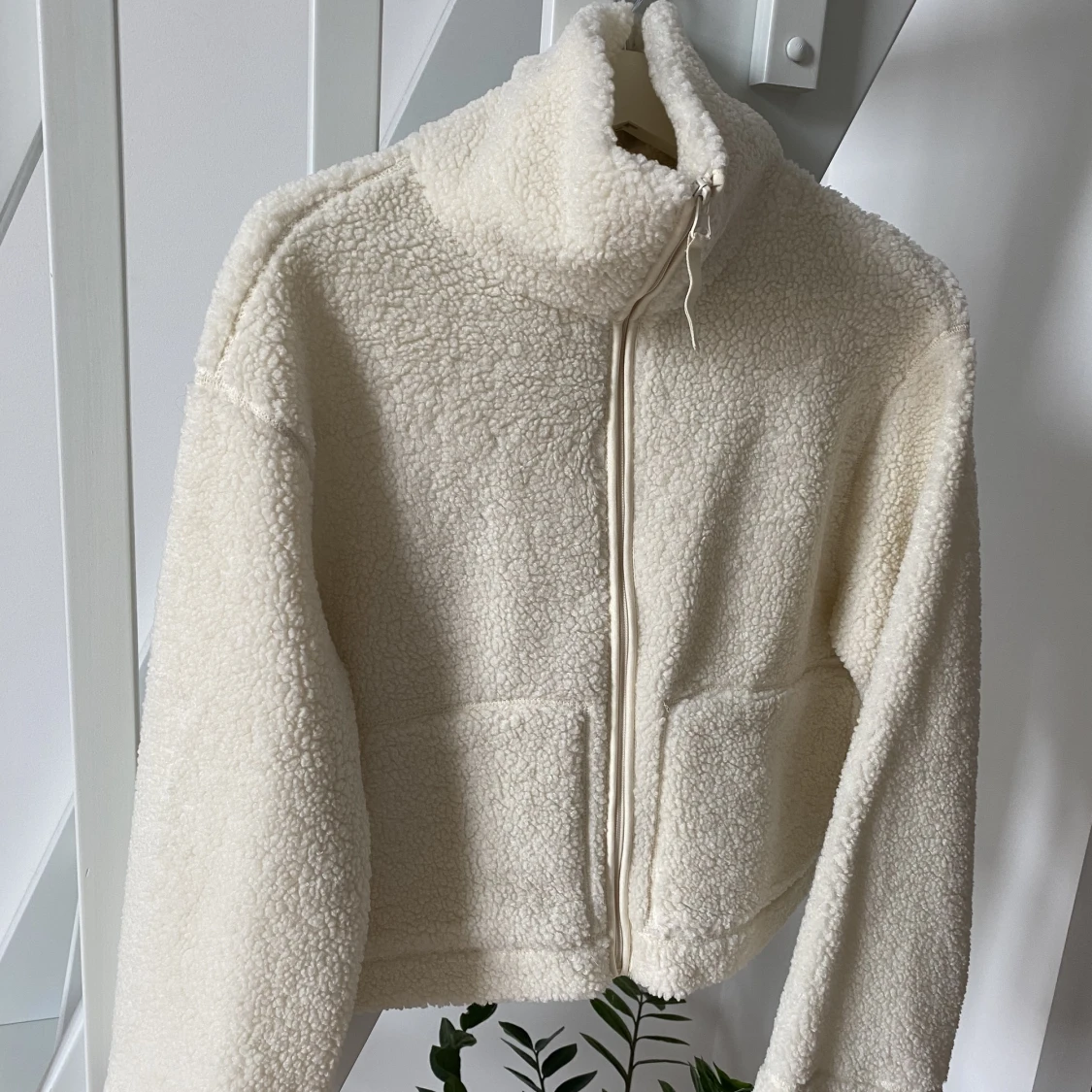 Vit teddyjacka - 91