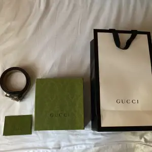 it’s an authentic gucci belt costing 4500kr at its original price but is being sold for 3000