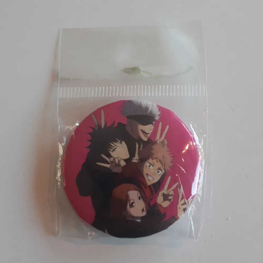 Anime pins köpta på Ncv är inte öppnade tar bara swish !tryck inte på köp nu! 10 kr för en. Övrigt.