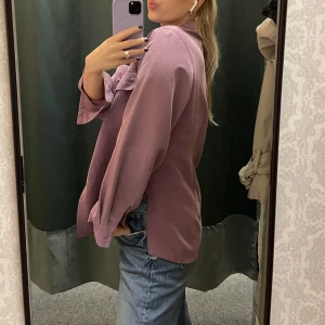 Lila skjorta  - Lila skjorta 💜