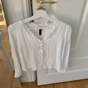 Blus - Supersöt blus💓💓nyskick!