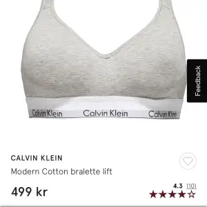 Säljer helt ny Calvin Klein bh med lappen kvar då den var för liten, nypris 499kr, pris kan diskuteras vid snabb affär, skriv för fler bilder❤️❤️