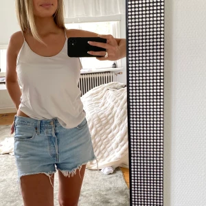 Linne - Linne i glansigt material