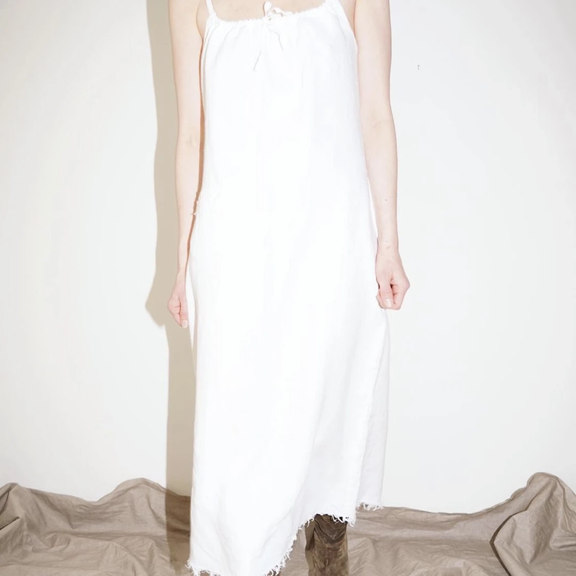 Linen dress / vit linneklänning studenten