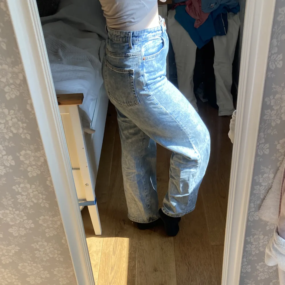 Jeans modell ”Hanna” från Lindex Mycket bra skick . Jeans & Byxor.