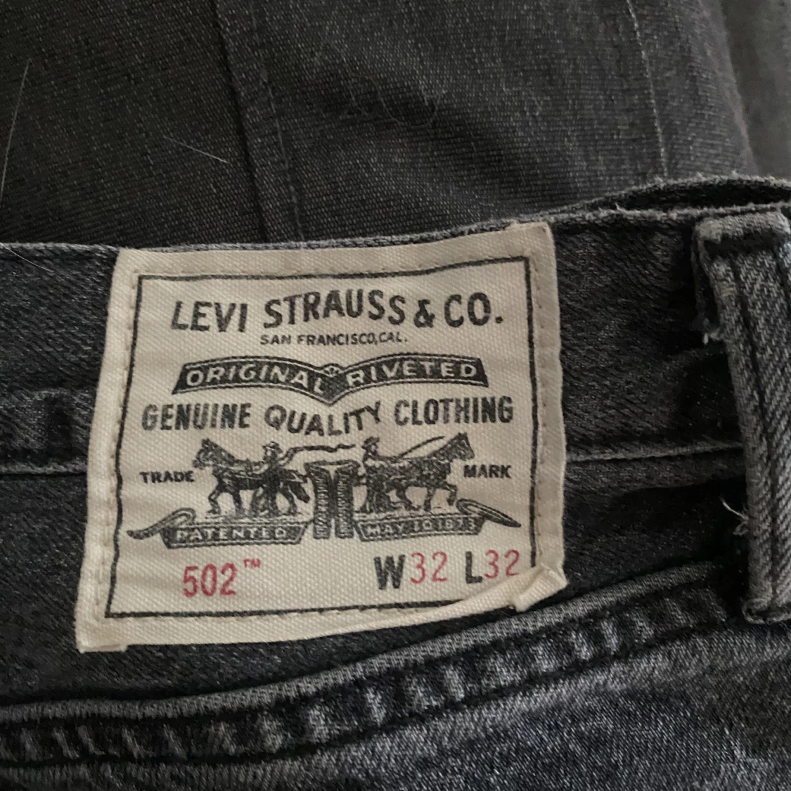 Levis Jeans - 90