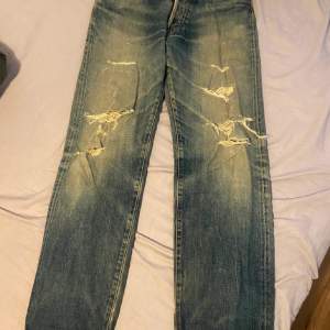 Fina och sällsynta evisu jeans köpta från plug me please 2020