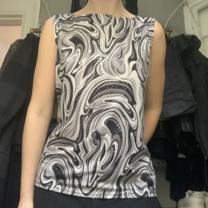 Vintage topp - Kommer ej till användning! 