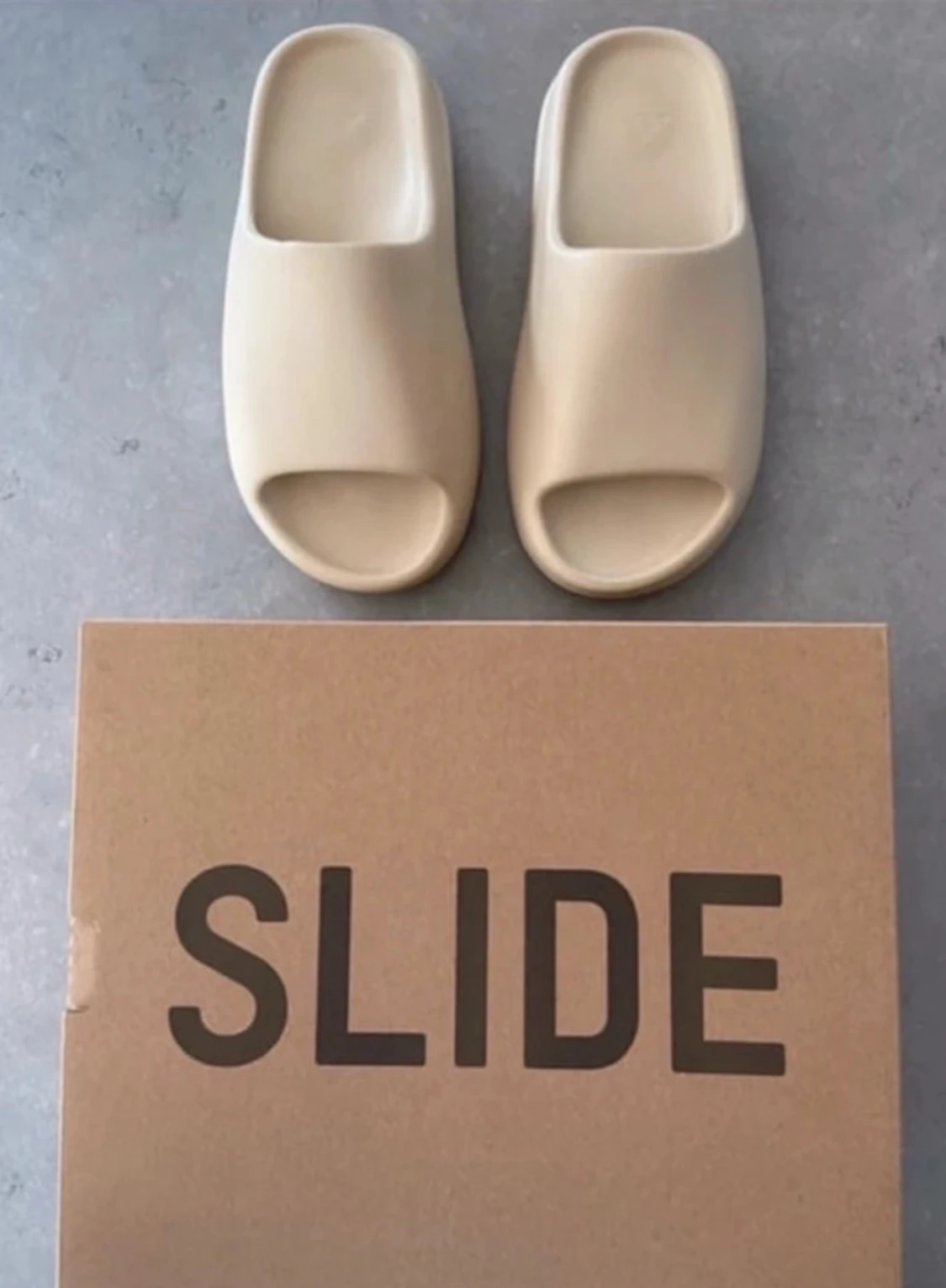 Yeezy slides nya, Storlek 38  - 90