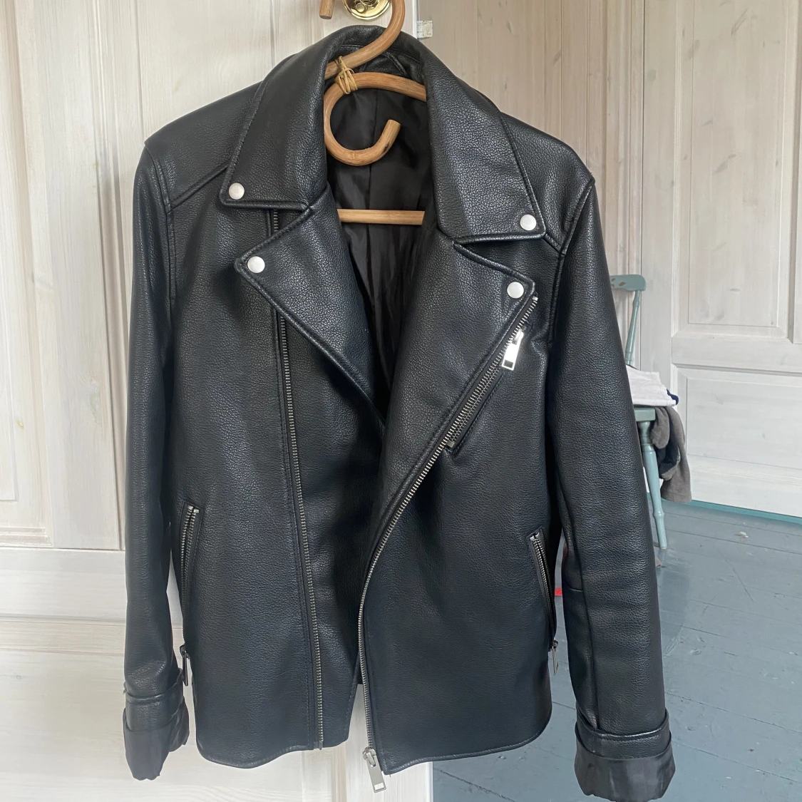 Bikerjacka skinnjacka H&M strl S