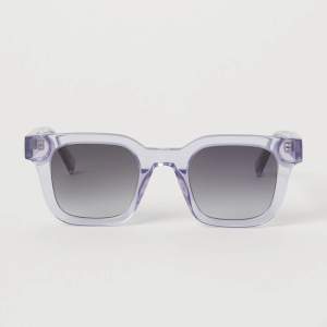 Solglasögon från chimis kollektion med H&M, fint skick. Har ej box kvar