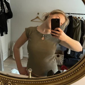 Tröja - Snygg grön t-shirt