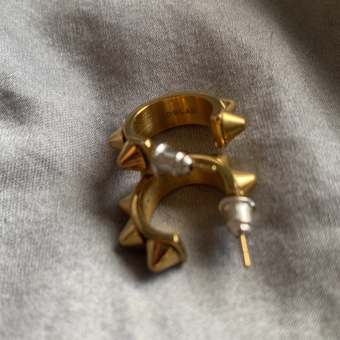 Edblad örhängen Guld - 90