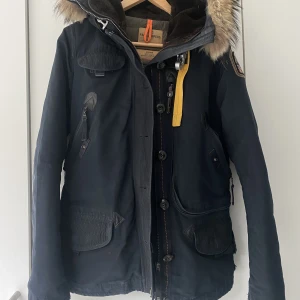 Parajumpers dam - Parajumper jacka dam storlek M