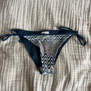 Missoni liknande bikinitrosa