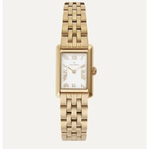 Mockberg klocka - Säljer min mockberg klocka i modellen timeless gold. Använd men i bra skick, resterande länkar följer med (den är dock slut på batteri).💗Nypris: 1599kr. Hör gärna av dig vid fler frågor💗💕
