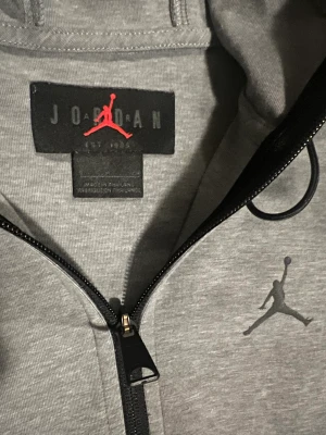 Jordan dress - Hej, säljer denna Jordan dress pga den inte kommer till andvänding längre! Bra skick och bra pris