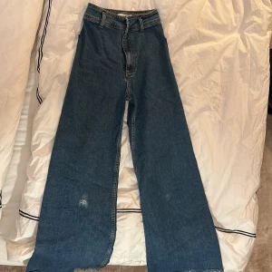 snygga wide leg jeans - Detta är snygga, Hög midja jeans från Zaras! ❤️❤️