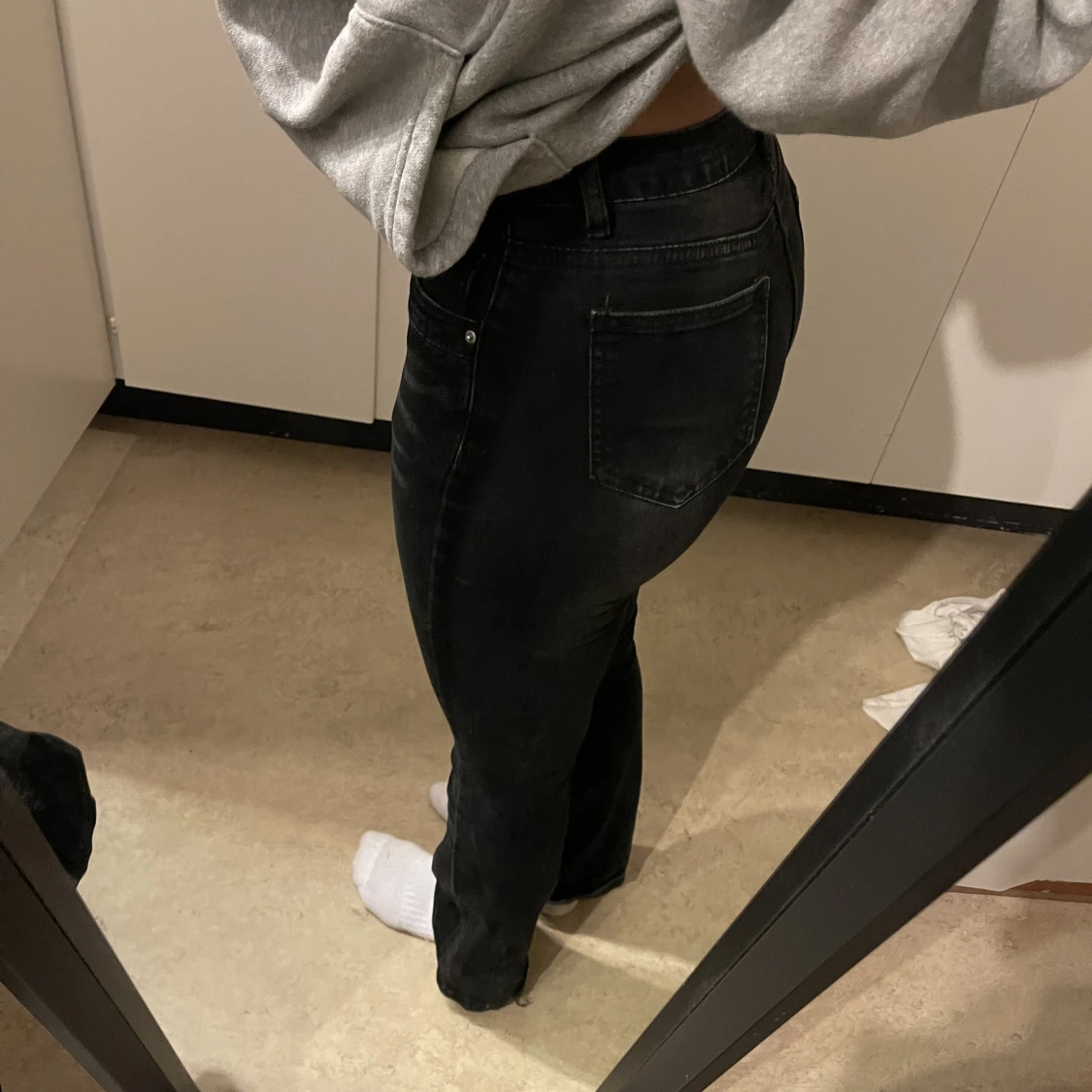 Low waist flared jeans - 90