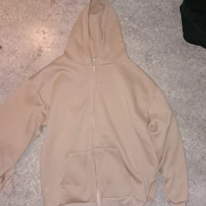 Beige munkjacka  - Storlek XL🤍 
