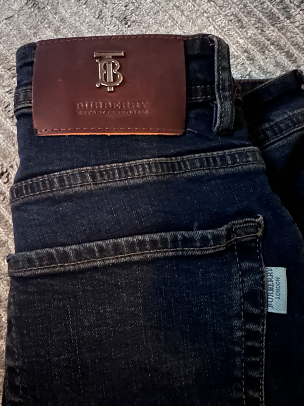Blå 30 31 32 33 34 36 38 Burberry jeans herr slim byxor trouser | Plick