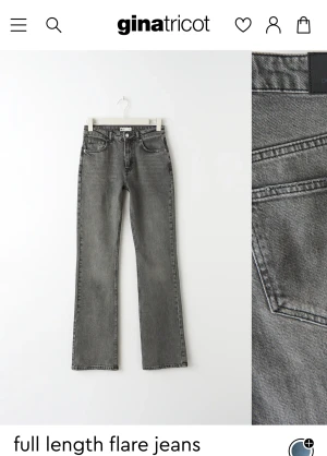 Jeans - Säljer dessa populära jeans från Gina tricot som är i storlek 34. Knappt använda då dem tyvärr är för små💕 skriv för fler bilder.