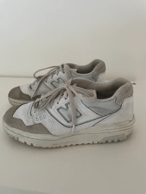 New balance 550 - Säljer mina new balance i storlek 38.  Bra skick