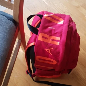 Air jordan ryggsäck - Snygg ryghsäck använd 2ggr