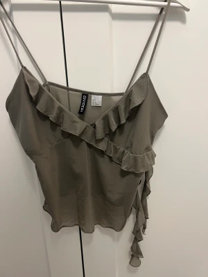 Topp - Topp från H&M i storlek S