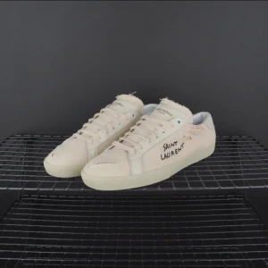 Ysl skor - Skitfeta ysl skor i en unik färg. 8/10 skick 