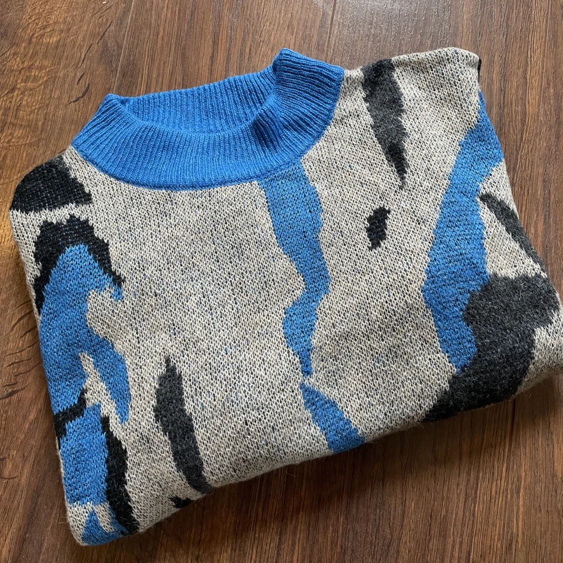 Stickad Tröja - 90