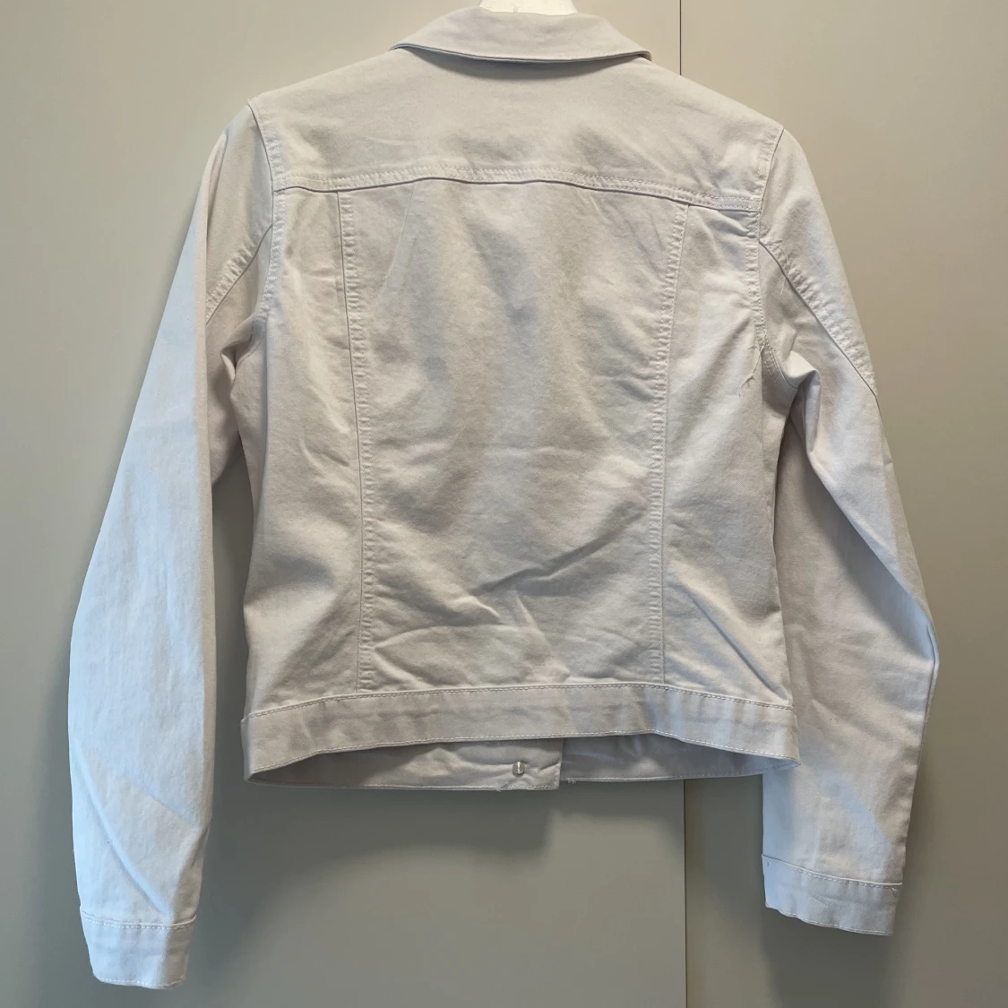 Vit jeansjacka  - 38
