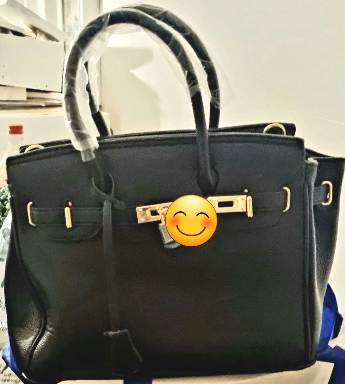 Klassisk Svart mellanstor axelremsväska  - 90