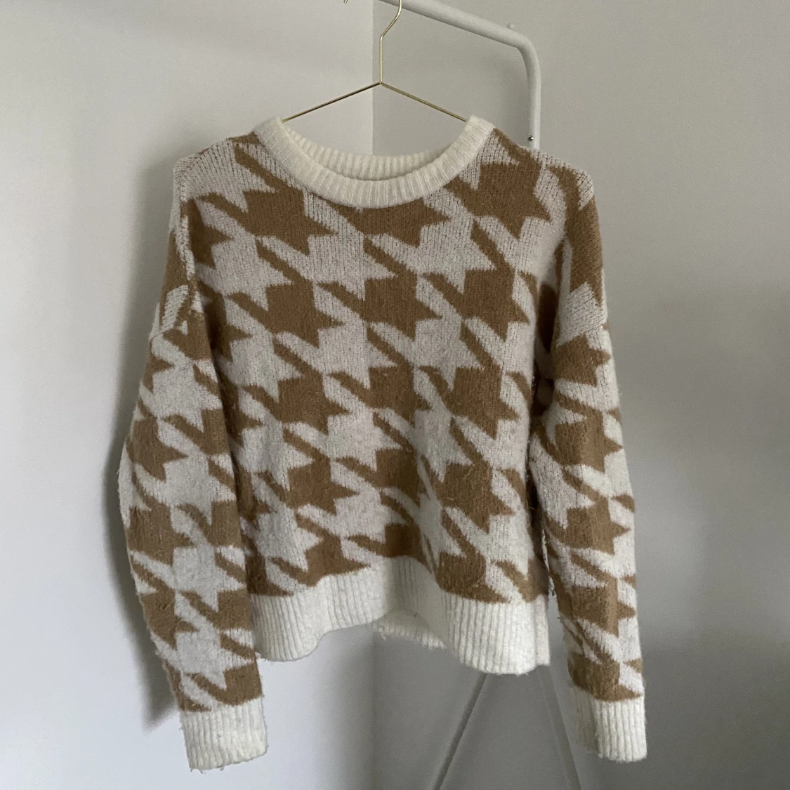 Stickad tröja 
