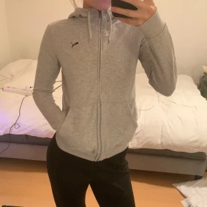 Tröja - Från puma stl xs