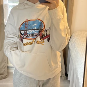 Hoodie - Från brandy Melville 🫶