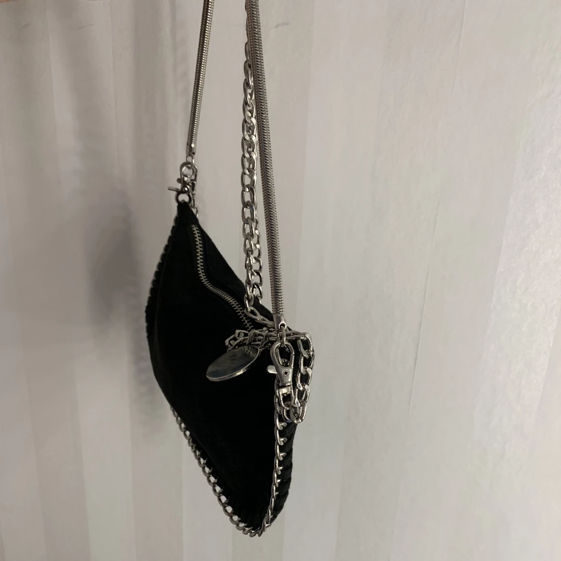 Svart handväska - 90